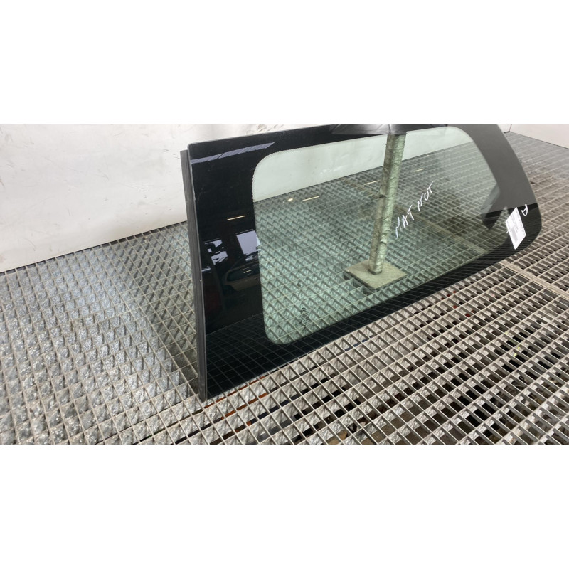 Vitre arriere gauche CITROEN C4 CACTUS Photo n°6