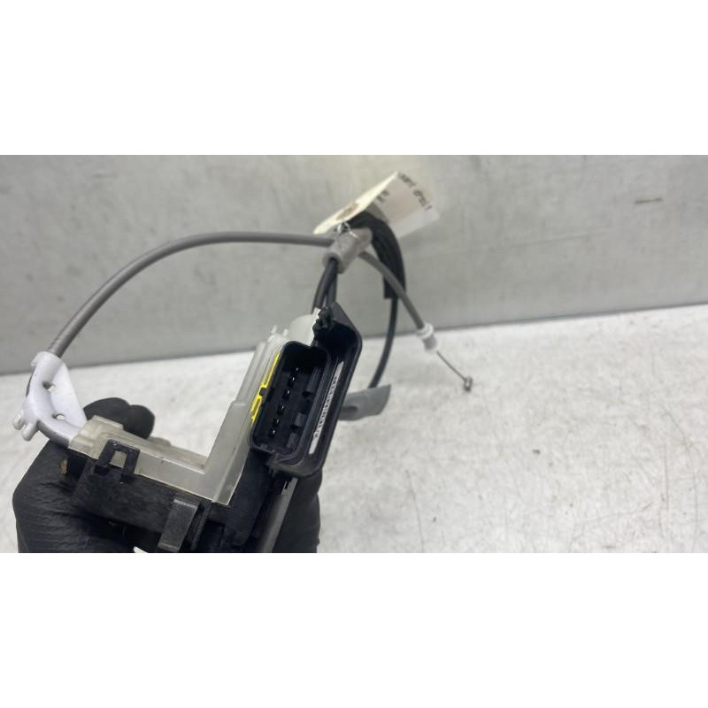 Serrure avant droit CITROEN C4 CACTUS Photo n°4