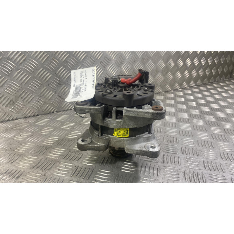 Alternateur RENAULT CLIO 4 Photo n°1