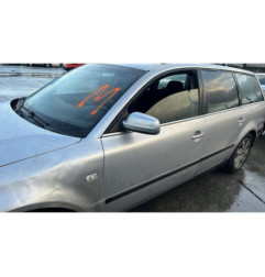 Serrure avant droit VOLKSWAGEN PASSAT 4