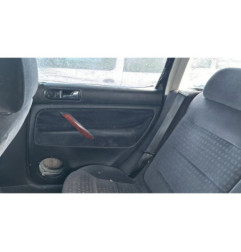 Serrure avant droit VOLKSWAGEN PASSAT 4