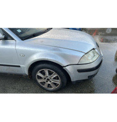 Serrure avant droit VOLKSWAGEN PASSAT 4