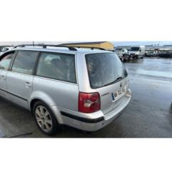 Serrure avant droit VOLKSWAGEN PASSAT 4