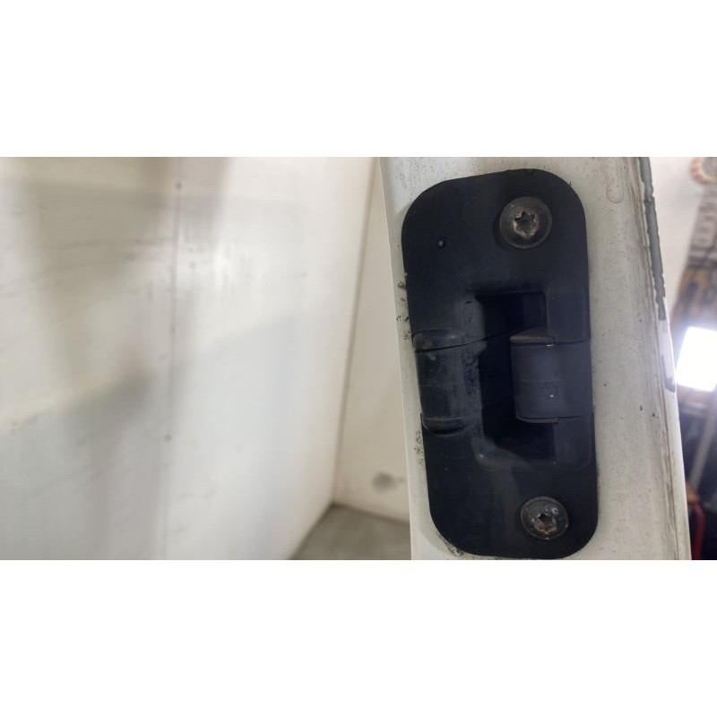 Porte laterale gauche RENAULT TRAFIC 2 Photo n°8