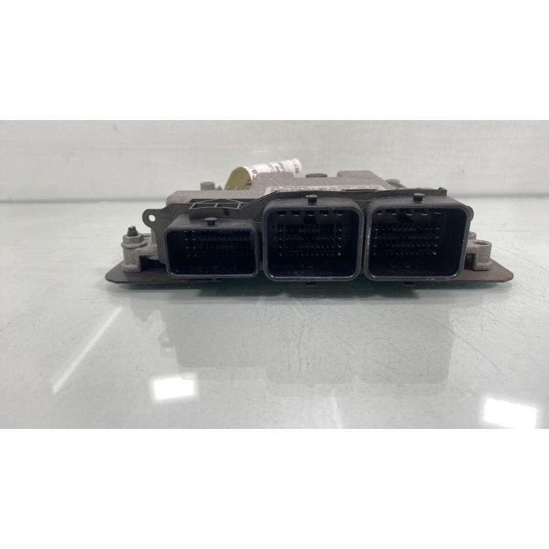 Calculateur moteur PEUGEOT 308 1 Photo n°3