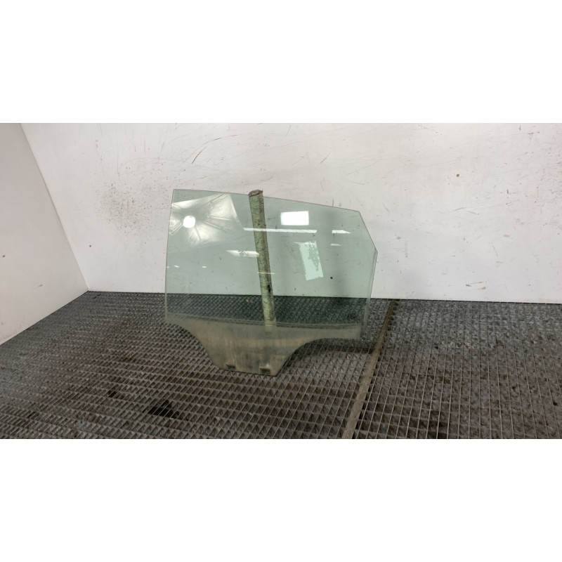 Vitre arriere gauche SEAT IBIZA 4 Photo n°3