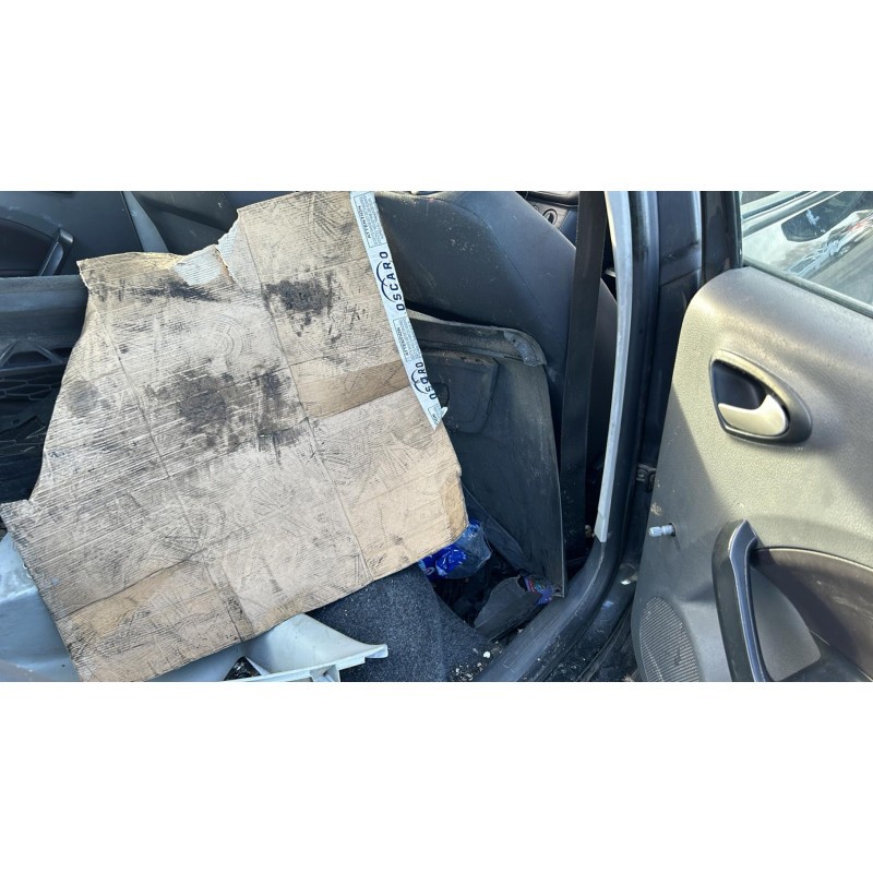 Vitre arriere gauche SEAT IBIZA 4 Photo n°7