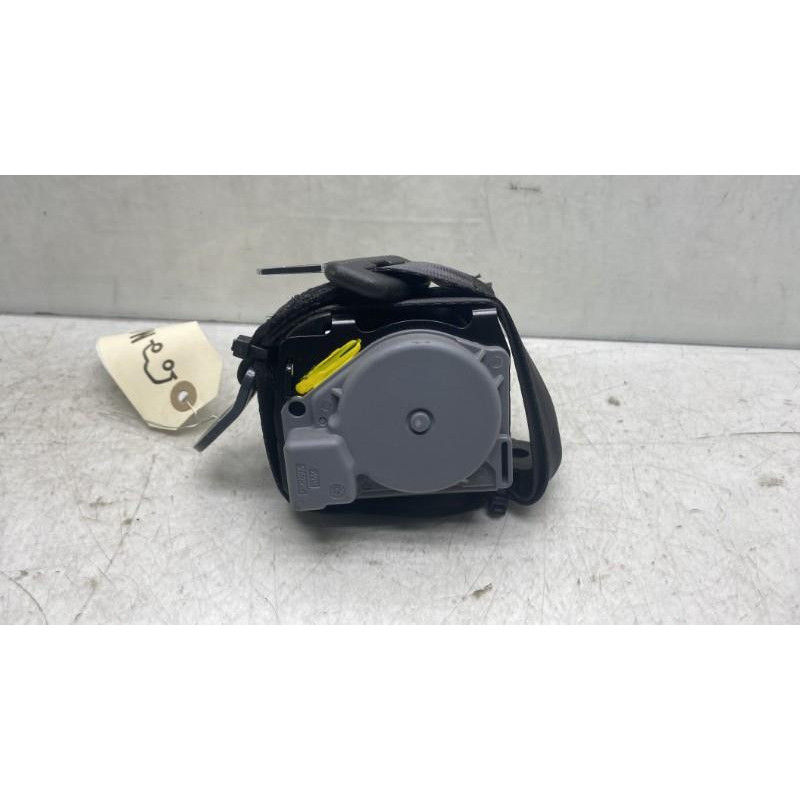 Ceinture arriere gauche DS DS4 1 Photo n°3