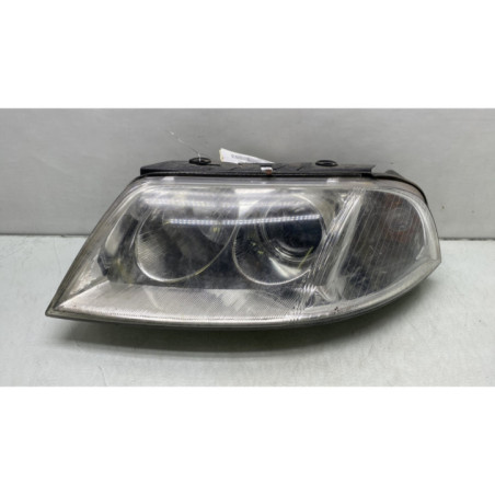 Optique avant principal gauche (feux)(phare) VOLKSWAGEN PASSAT 4 Photo n°1