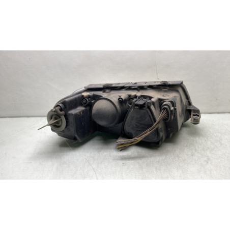 Optique avant principal gauche (feux)(phare) VOLKSWAGEN PASSAT 4