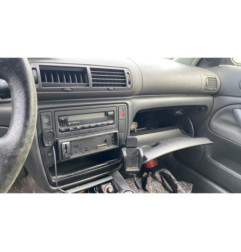 Optique avant principal gauche (feux)(phare) VOLKSWAGEN PASSAT 4