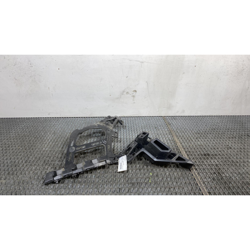 Support de pare chocs arriere PEUGEOT 3008 2 Photo n°4