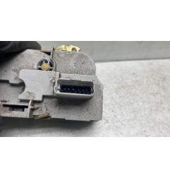 Serrure avant droit PEUGEOT 307