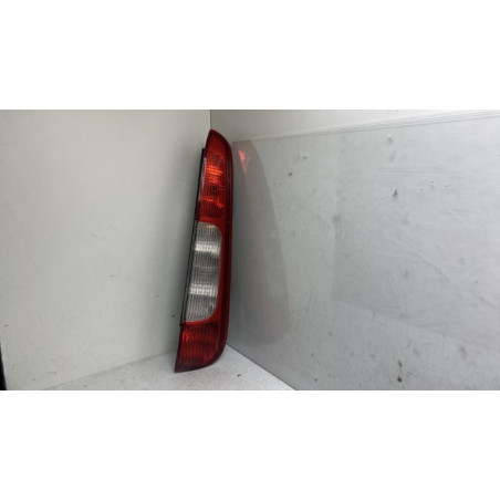 Feu arriere principal droit (feux) FORD C-MAX 1 Photo n°1