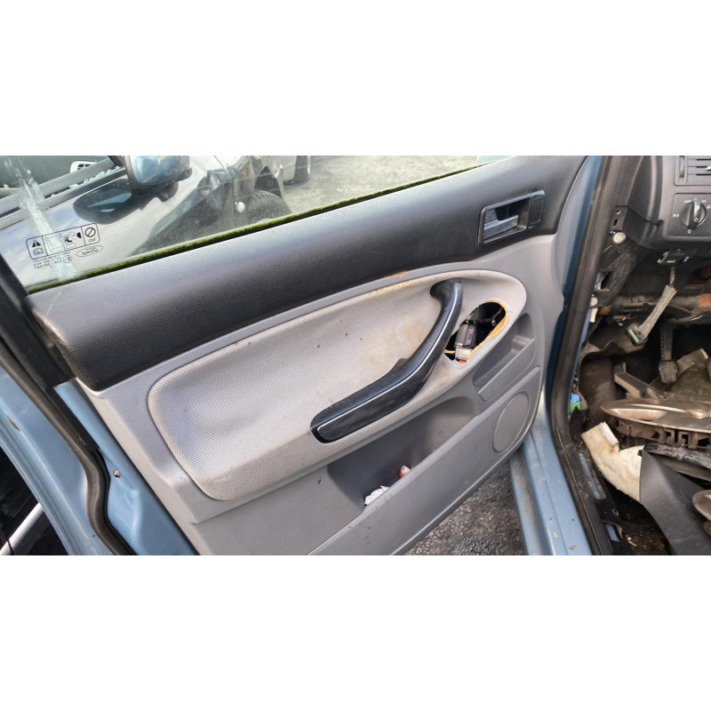 Feu arriere principal droit (feux) FORD C-MAX 1 Photo n°4