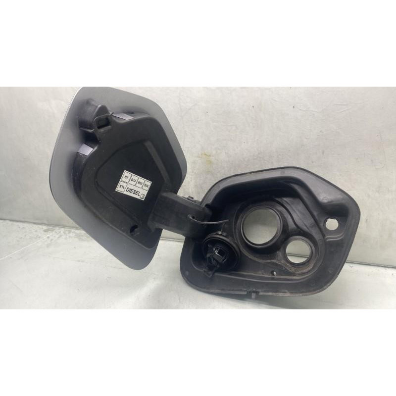 Trappe d'essence OPEL CORSA F Photo n°3