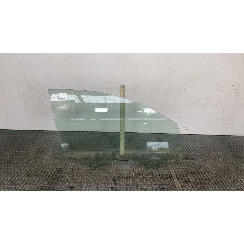 Vitre avant droit OPEL CORSA F Photo n°6