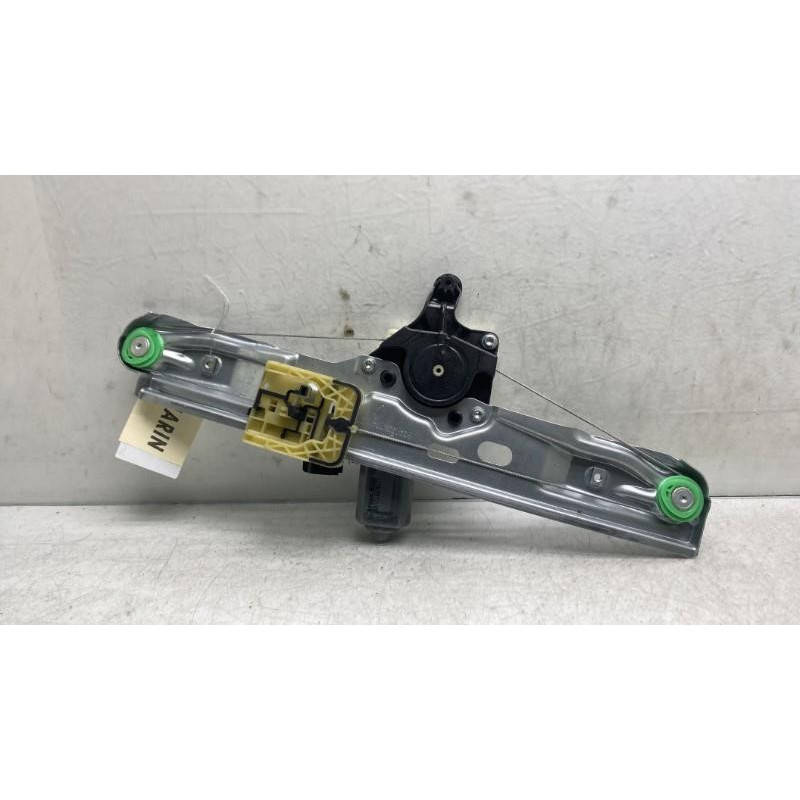 Leve vitre electrique arriere gauche FORD FOCUS 3 Photo n°4