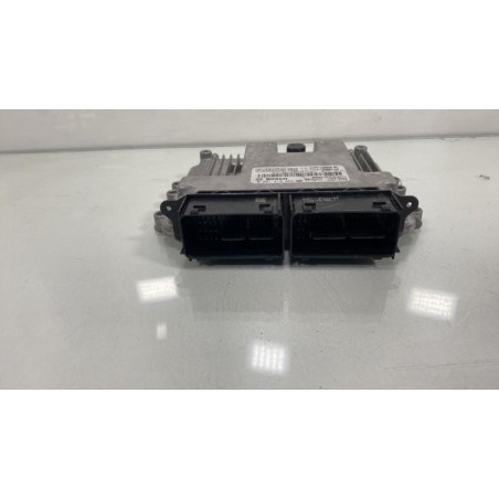 Calculateur moteur FORD FOCUS 3 Photo n°1