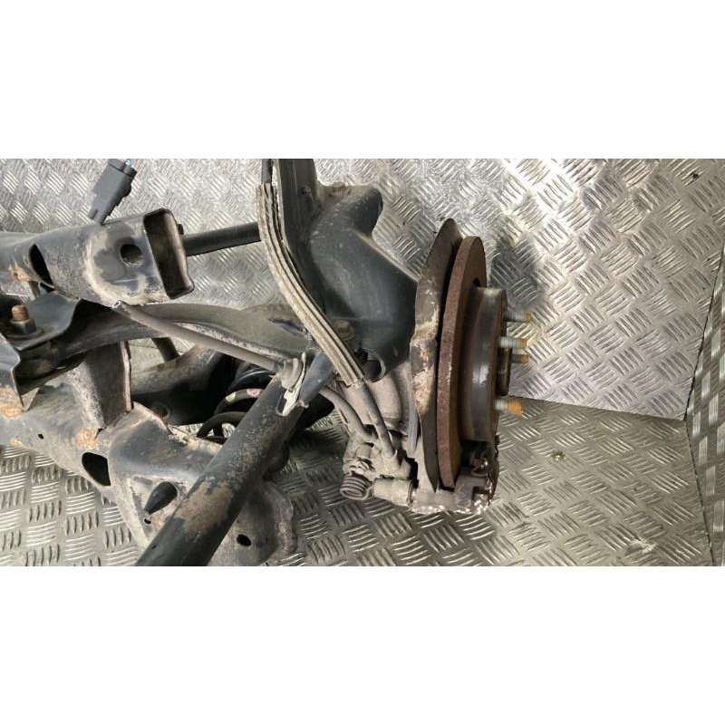 Essieu arriere FORD FOCUS 3 Photo n°3
