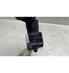 Pompe lave glace avant FORD FOCUS 3
