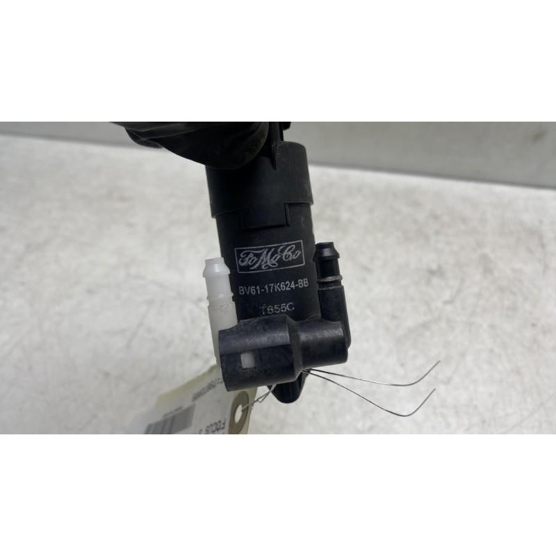 Pompe lave glace avant FORD FOCUS 3 Photo n°3