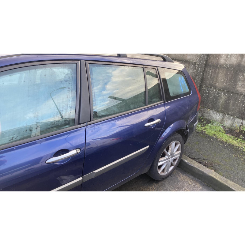 Feu arriere principal droit (feux) RENAULT MEGANE 2 Photo n°14
