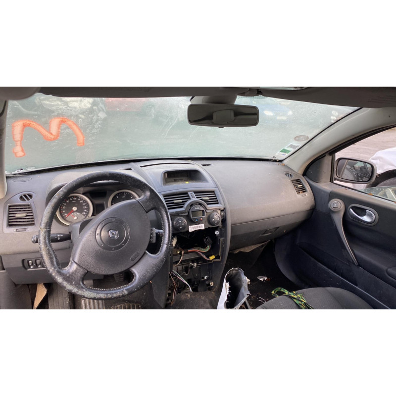 Feu arriere principal droit (feux) RENAULT MEGANE 2 Photo n°18
