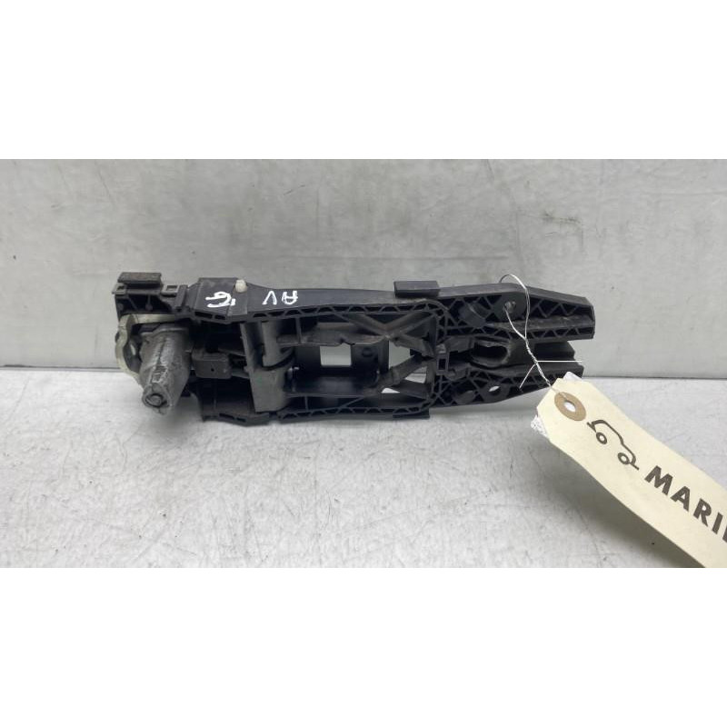 Poignee porte avant gauche VOLKSWAGEN POLO 5 Photo n°3