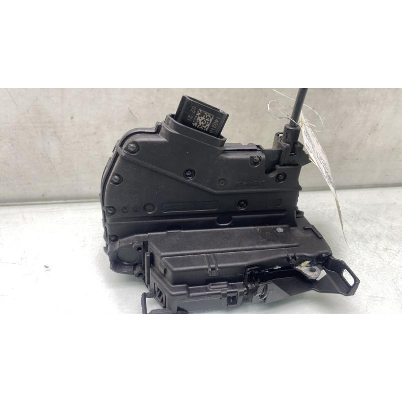Serrure arriere droit RENAULT TWINGO 3 Photo n°2