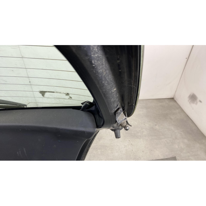 Malle/Hayon arriere TOYOTA YARIS 2 Photo n°7