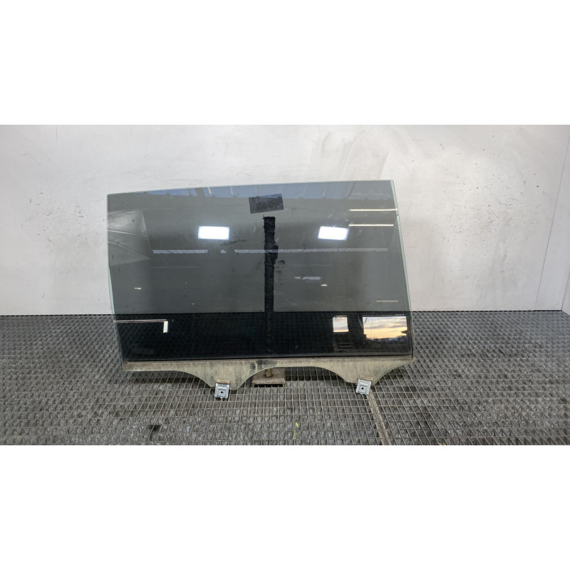 Vitre arriere droit VOLKSWAGEN SHARAN 2 Photo n°1