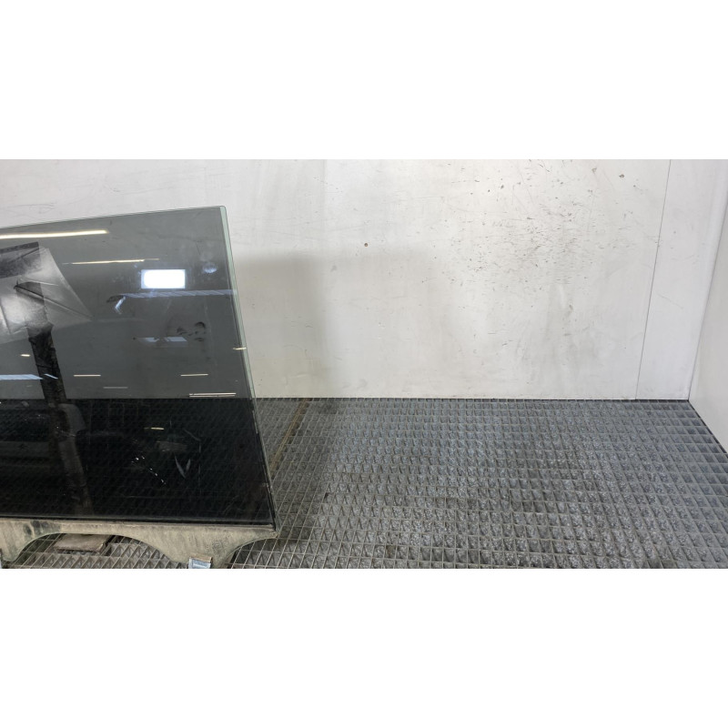 Vitre arriere droit VOLKSWAGEN SHARAN 2 Photo n°4