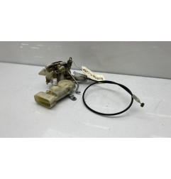 Serrure avant droit TOYOTA YARIS 1