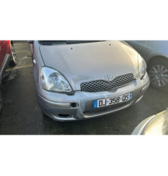 Serrure avant droit TOYOTA YARIS 1