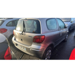 Serrure avant droit TOYOTA YARIS 1