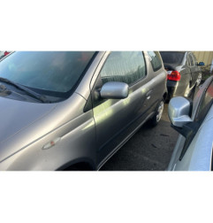 Serrure avant droit TOYOTA YARIS 1