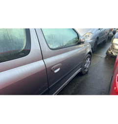 Serrure avant droit TOYOTA YARIS 1