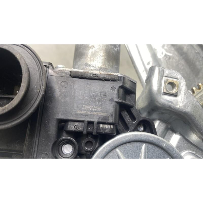 Leve vitre electrique arriere gauche TOYOTA C-HR 1 Photo n°4