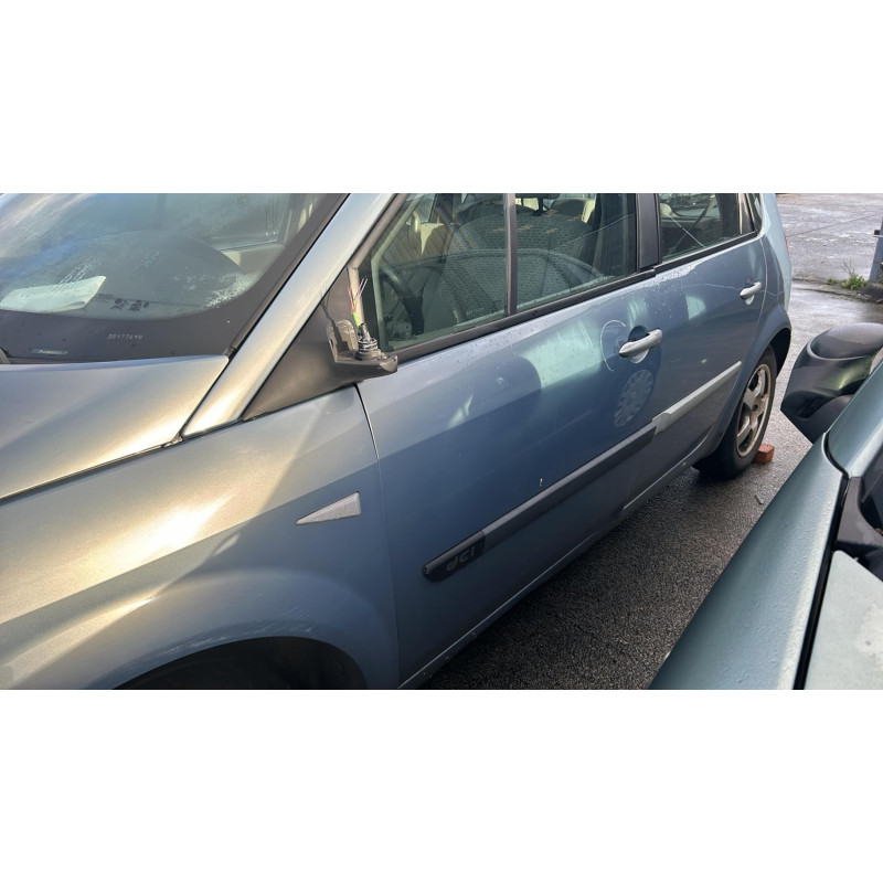 Porte avant droit RENAULT SCENIC 2 Photo n°17