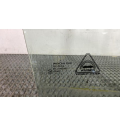 Vitre avant droit HYUNDAI IX 20