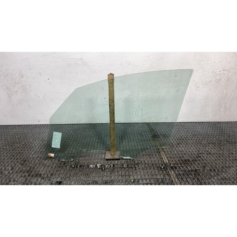 Vitre avant droit HYUNDAI IX 20 Photo n°3