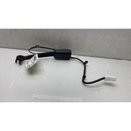 Attache ceinture avant gauche HYUNDAI IX 20