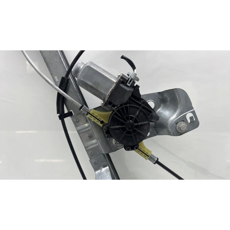 Leve vitre electrique avant gauche RENAULT KANGOO 2 Photo n°4