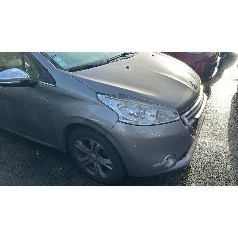 Porte avant gauche PEUGEOT 208 1 Photo n°14