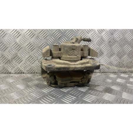 Etrier avant droit (freinage) PEUGEOT 3008 2