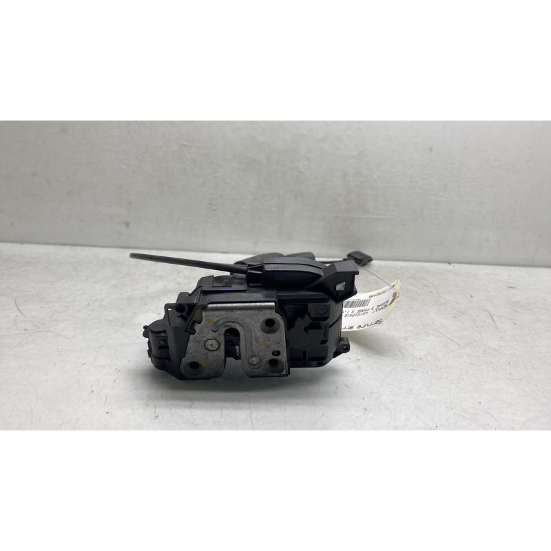Serrure arriere droit RENAULT MEGANE 3 Photo n°4