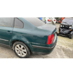 Retroviseur droit VOLKSWAGEN PASSAT 4