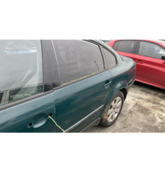 Retroviseur gauche VOLKSWAGEN PASSAT 4
