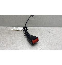 Attache ceinture arriere droit AUDI A1 1